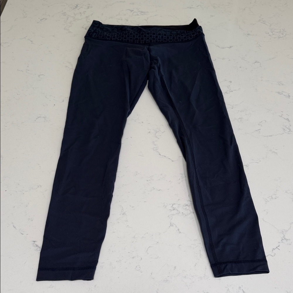 Lululemon Navy Leggings with V crossover waist - 6